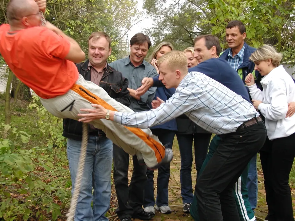 Integracyjny abordaż na wyspę podczas imprezy firmowej