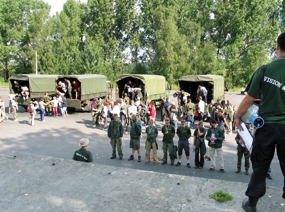 Wojskowa odprawa przed imprezą integracyjną